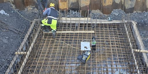 fbf35dc8-a46b-4054-b76b-6a8d875ba8c3